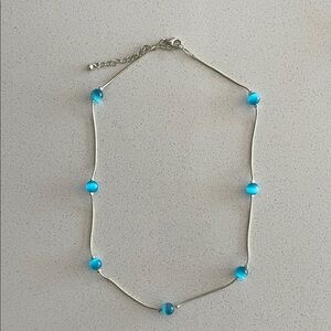 Chic Silver Necklace with Vibrant Blue Beads